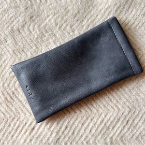 NWOT AIRE Sunglasses Case